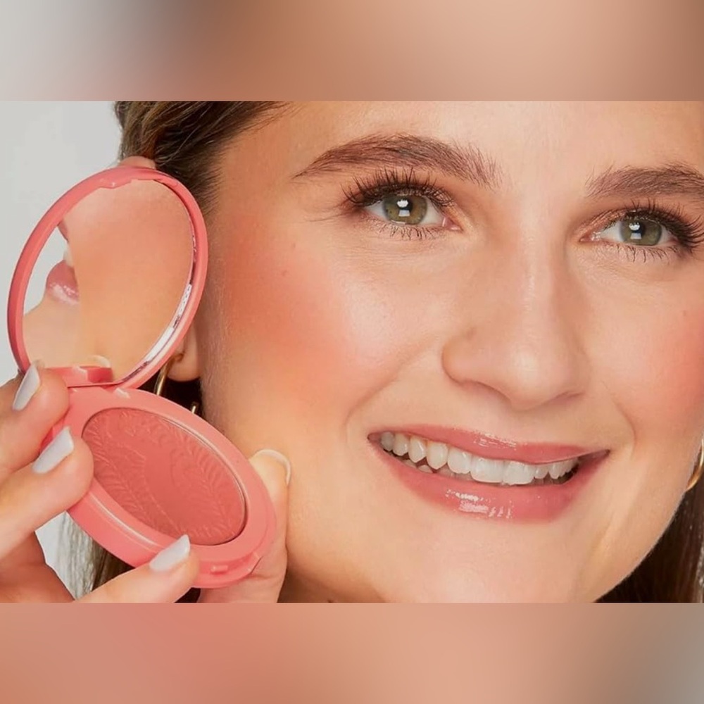 Tarte blush Captivating/ Full size